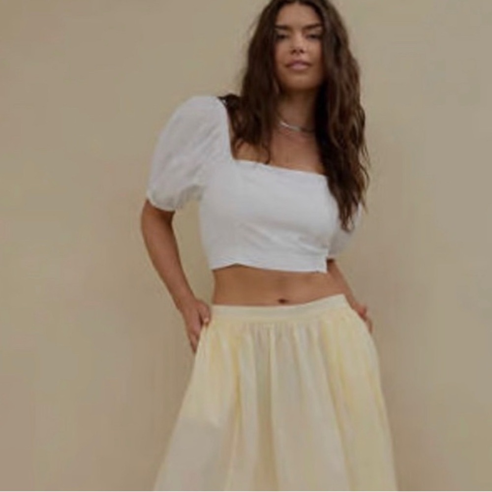 aerie White Puff Sleeve Cropped Top L